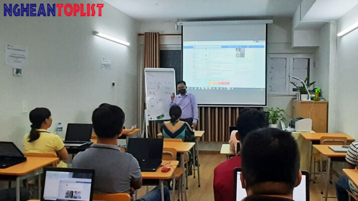 học quảng cáo facebook tại vinh