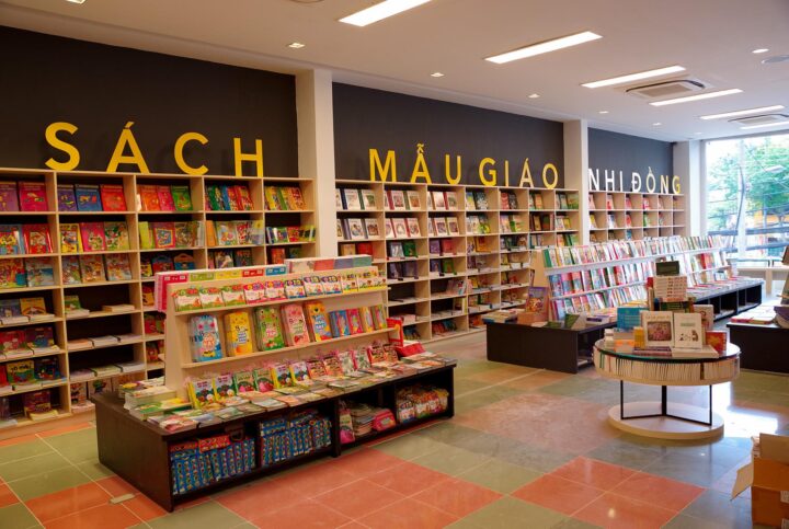nhà sách ở Vinh