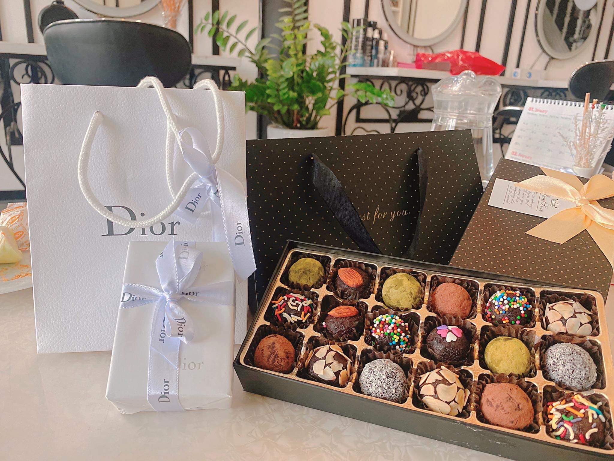 Lùng sục Top 7 cửa hàng bán socola ngon ở Nghệ An cực hút khách 11