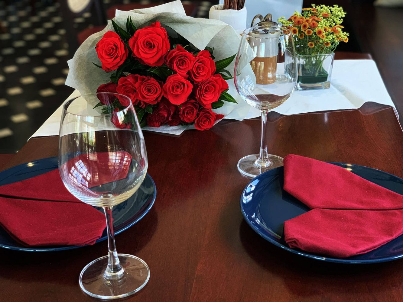 Mách bạn Top 7 nhà hàng đặt tiệc 8/3 ở Nghệ An 3