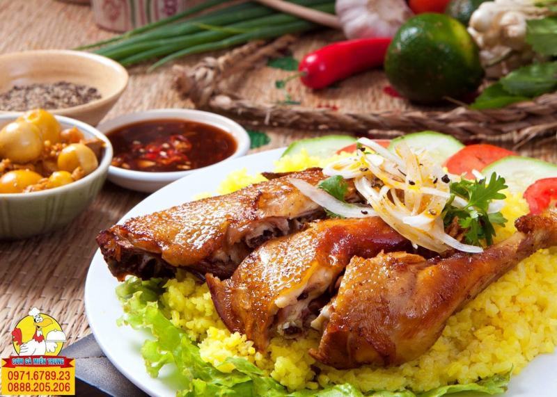 Quán cơm gà miền Trung