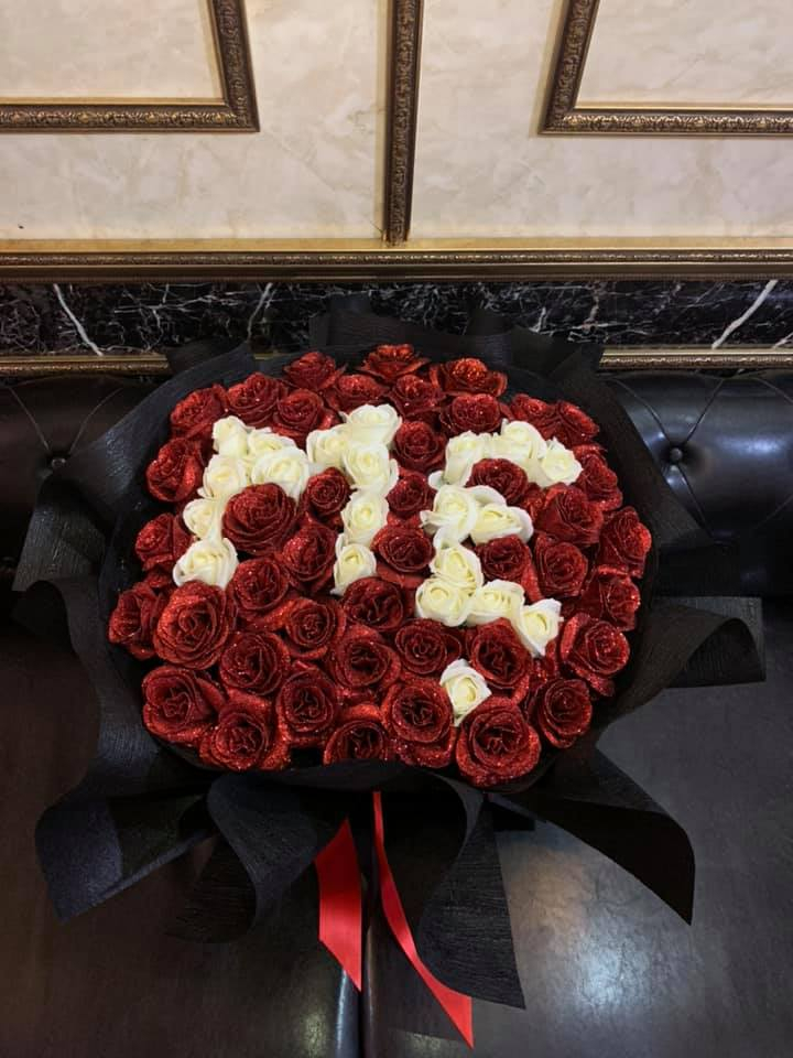 Cửa hàng hoa phụ nữ