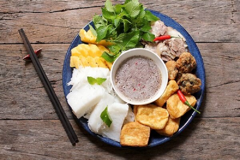 bun-dau-mam-tom-tai-vinh-3